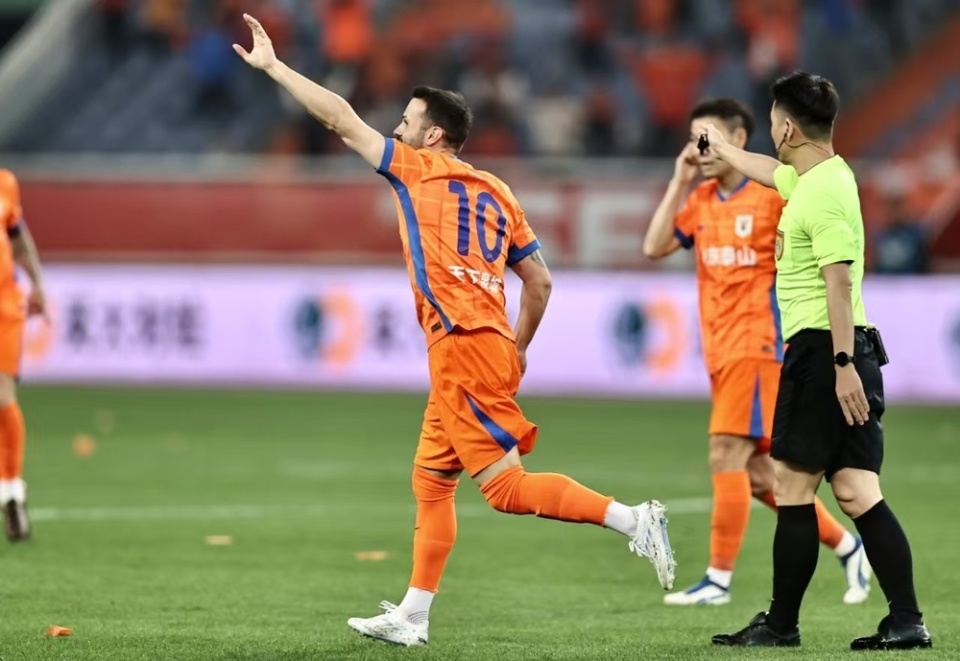 明水古城度, 依然不忘在 明水古城度, 依然不忘在